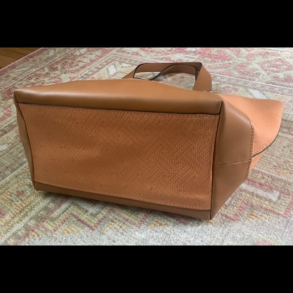 Innue, Made in Italy, genuine leather Handbag - Picture 2 of 3